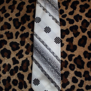 *HP* 10/1/20 EUC  UNIQUE WEMLON WEMBLEYS MENS TIE